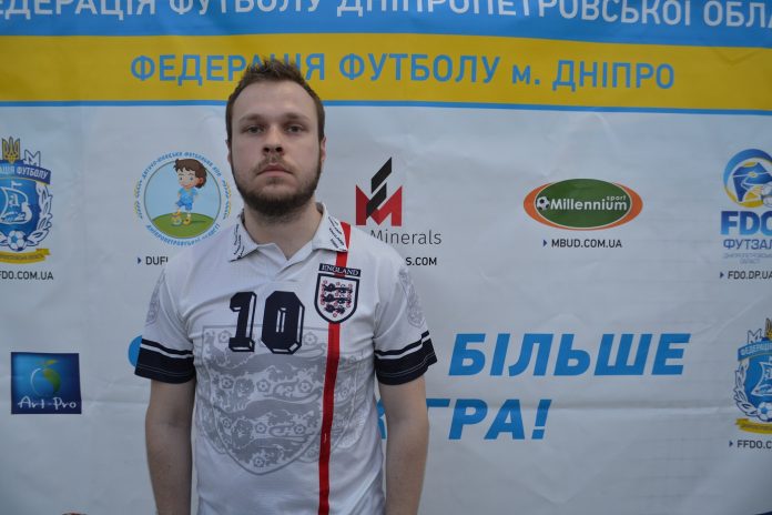 Бобров