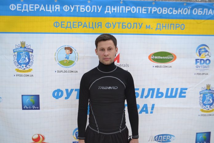 Титов