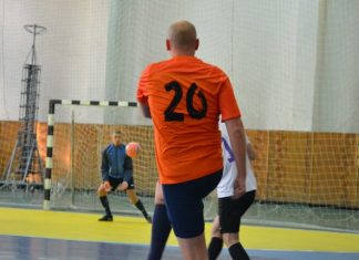 Переможці забивають п’ять та нічия у матчі “Газовик” – “Ю. В.”. Огляд 1-го туру Першої та Другої ліги
